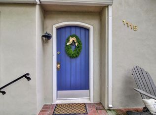 1115 42nd St, Sacramento, CA 95819
