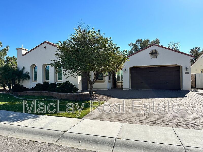 1st image of 3311 S Ivy Way