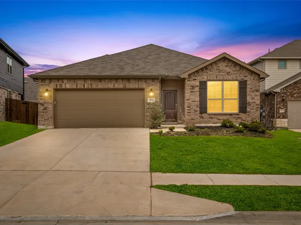 10916 Golden Barrel Ct, Fort Worth, TX 76108