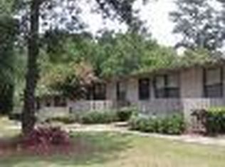 32864 Amberidge Dr, Roseville, MI 48066