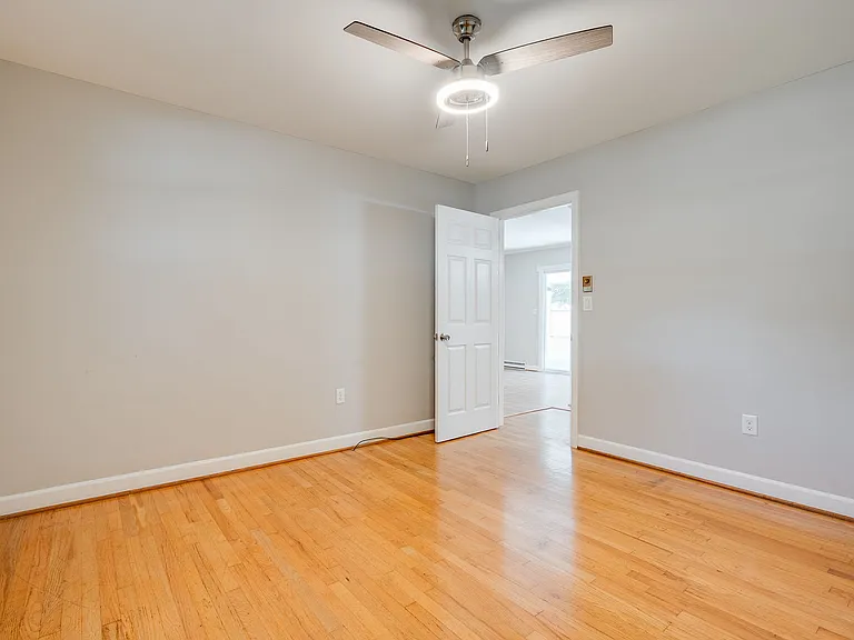 13 W Golden Strip Dr — Photo 3