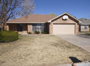 3916 Ben Hogan Dr, Clovis, NM 88101