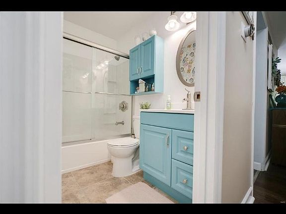 2nd image of 5262 Cedarstone Ct APT A