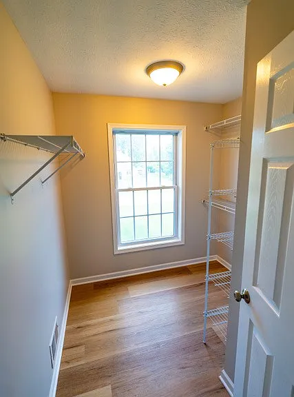 649 Kayloc Cir — Photo 29