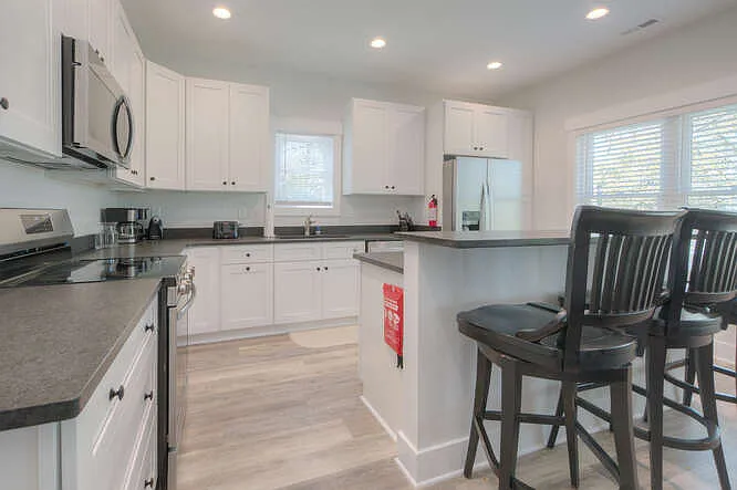 223 NE 78th St