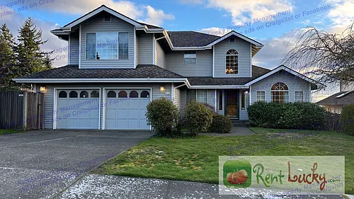 5216 Ridge Dr NE Photo 1