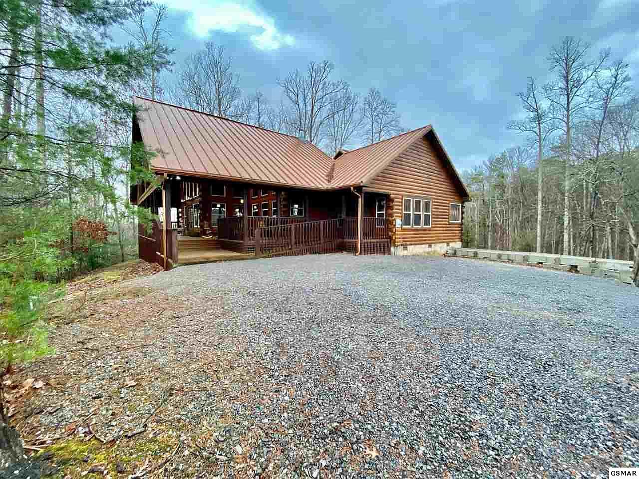 2650 Grassy Branch Loop Sevierville Tn 37876 Zillow