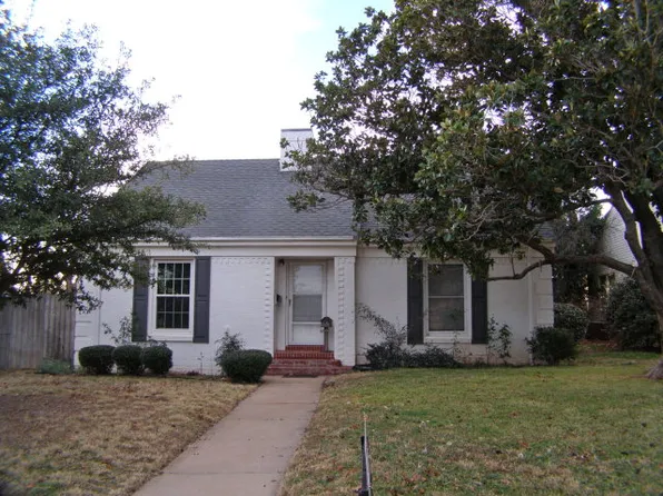 1010 Josephine St, Sweetwater, TX 79556