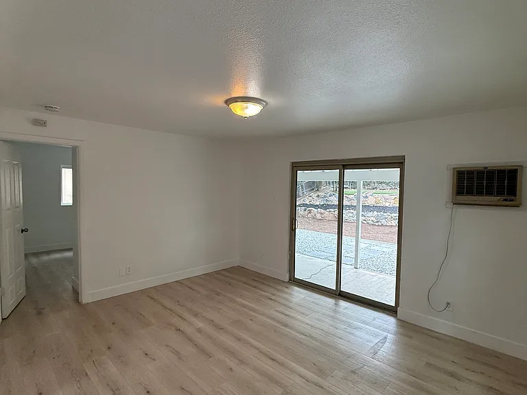 3566 W Amherst Ave — Photo 16