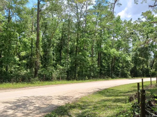 71st Dr, Live Oak, FL 32060