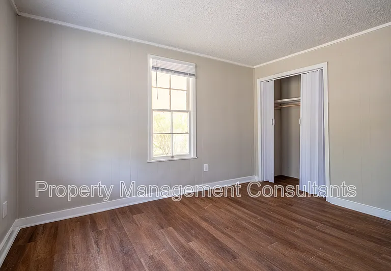 2208 Old Gurley Pike — Photo 10