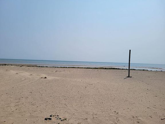 4th image of N Sand Hill Rd