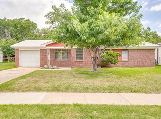 112 SW Moody St, Burleson, TX 76028