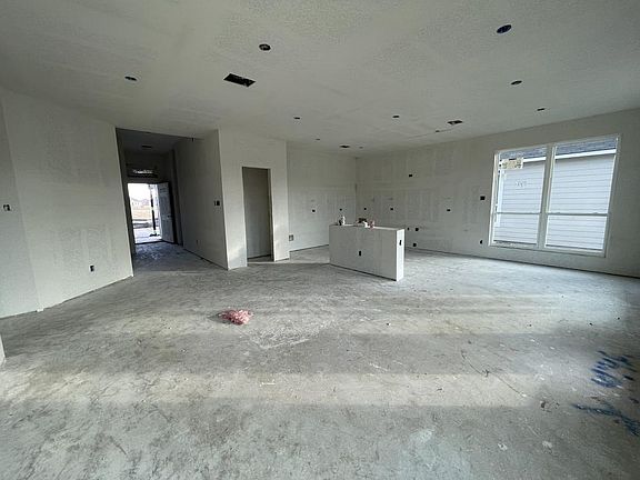 5th image of 1818 Holleman Dr