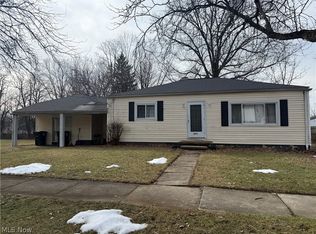 1296 Harmon Ave, Akron, OH 44307