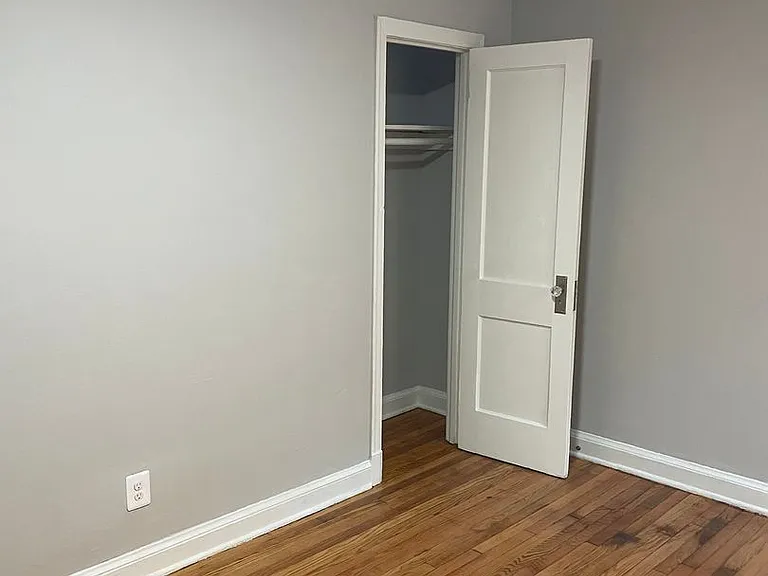 1178 Morse St NE — Photo 9