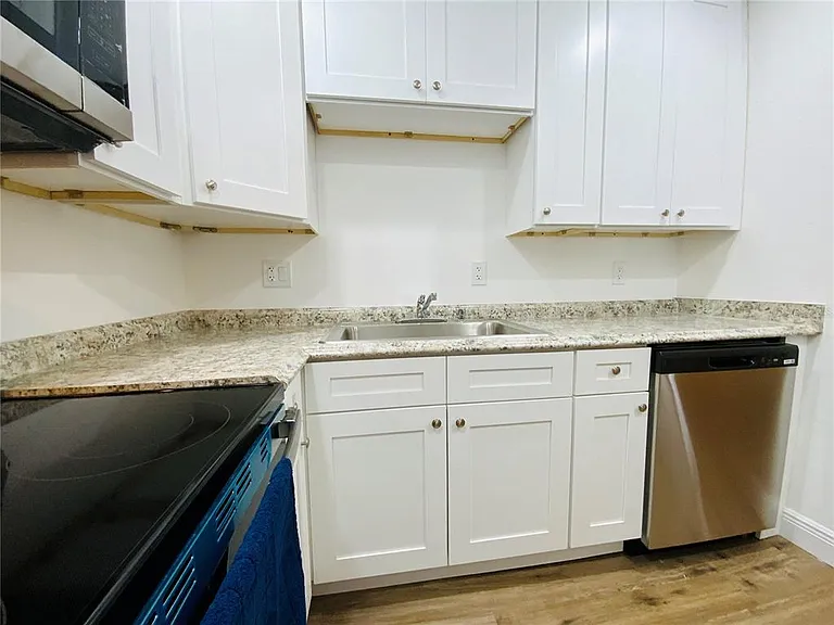 305 E Wellington Ct #62 — Photo 7