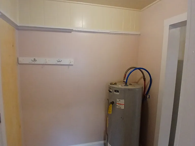 15 Morgan Ave — Photo 17