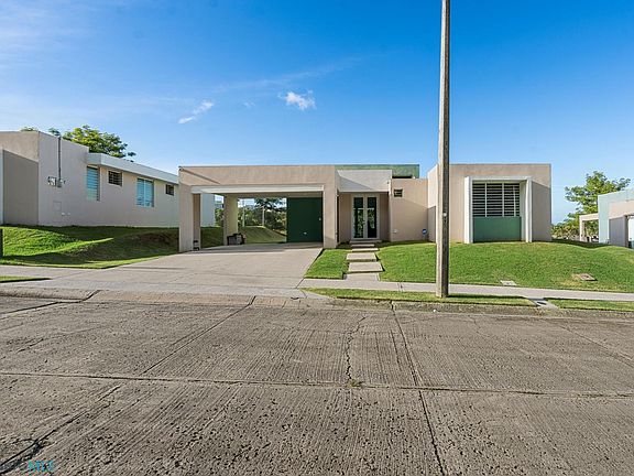 2nd image of 10 Calle Mucaro