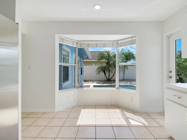 6118 Barbara St — Photo 13