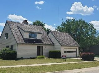 2001 Sunflower Dr, Junction City, KS 66441