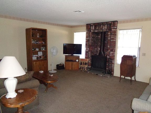 3rd image of 9540 E Avenue T12