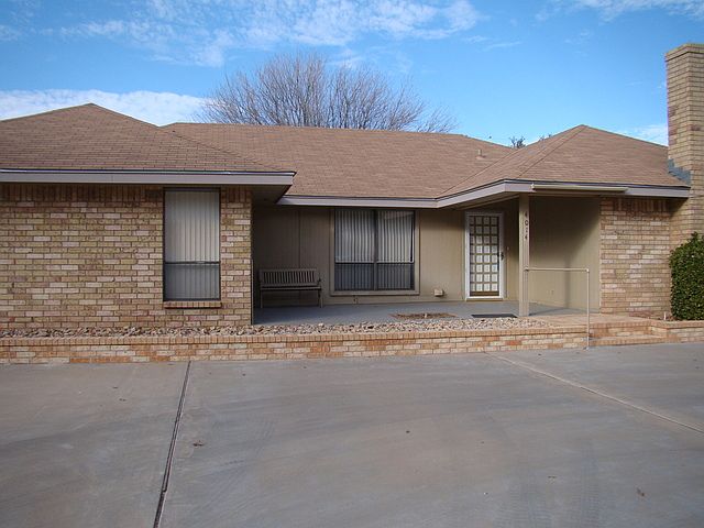 1st image of 4014 Angelina Dr