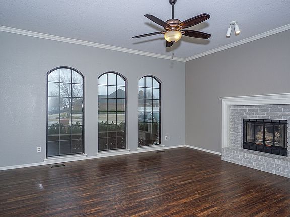 2nd image of 11801 Kingsgate Dr