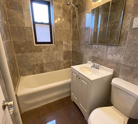 3rd image of 24-07 36th St