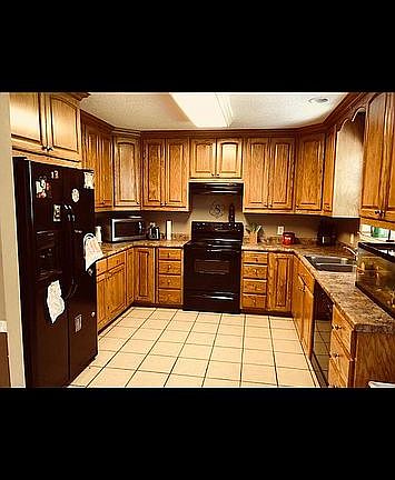 5th image of 104 Heidi Ln