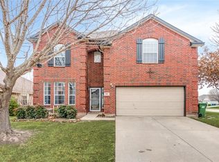 200 Benton Dr, Roanoke, TX 76262