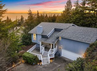409 S Clarkwood Dr, Bellingham, WA 98225