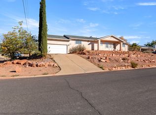 711 E Scenic Dr N, Washington, UT 84780