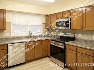 96 Elliot Rd #D, East Greenbush, NY 12061