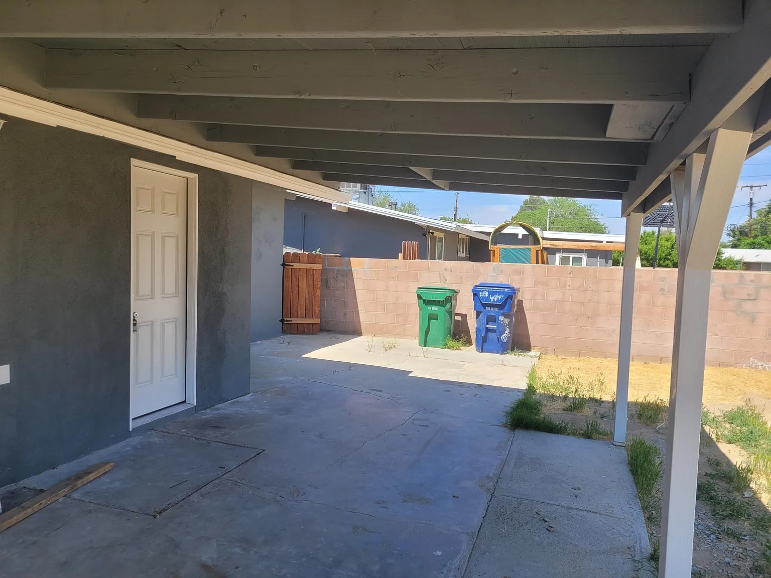 4 bed, 1118 sqft, $2,950 — Photo 3