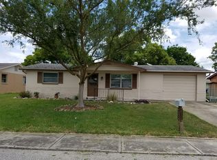 9240 Saint Regis Ln, Port Richey, FL 34668