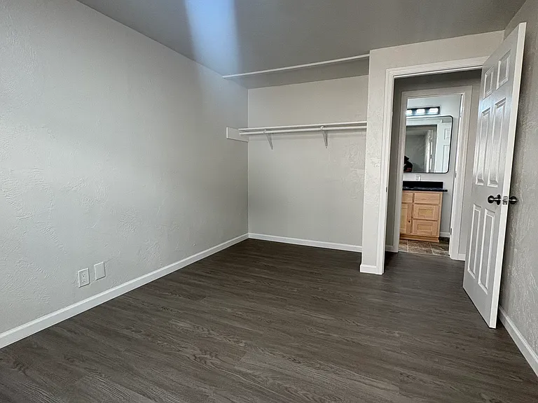 1442 E 18th Ave #24 — Photo 4