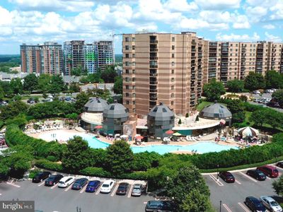 8370 Greensboro Dr APT 320, Mc Lean, VA, 22102
