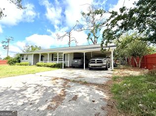 44 Kersey St, Hazlehurst, GA 31539