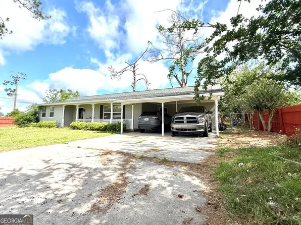 44 Kersey St, Hazlehurst, GA 31539