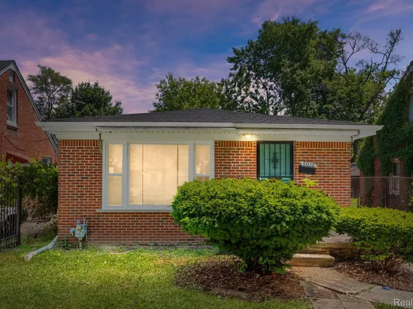 9038 Patton St, Detroit, MI 48228