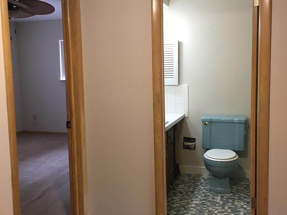 1st image of 529 Heather Dr APT 6