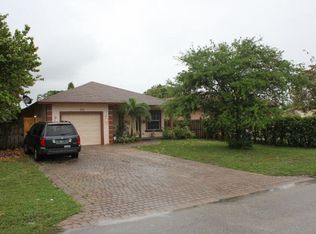 114 SW 12th Ave, Boynton Beach, FL 33435