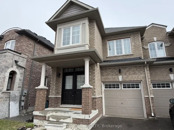 134 Maguire Rd N, Newmarket, ON L3X 0M1