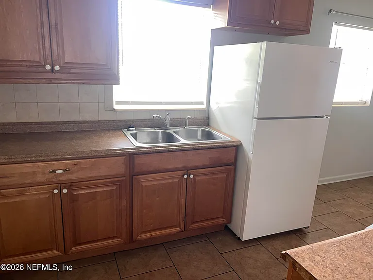 6560 Barmer Dr S — Photo 3