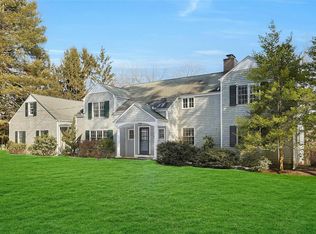 41 Deepwood Dr, Chappaqua, NY 10514
