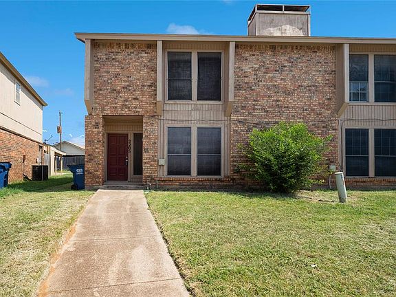 2nd image of 2205 Chase Ct #2205