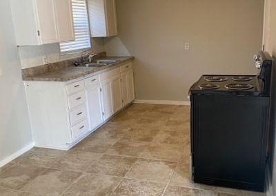 2nd image of 1013 Bell Dr