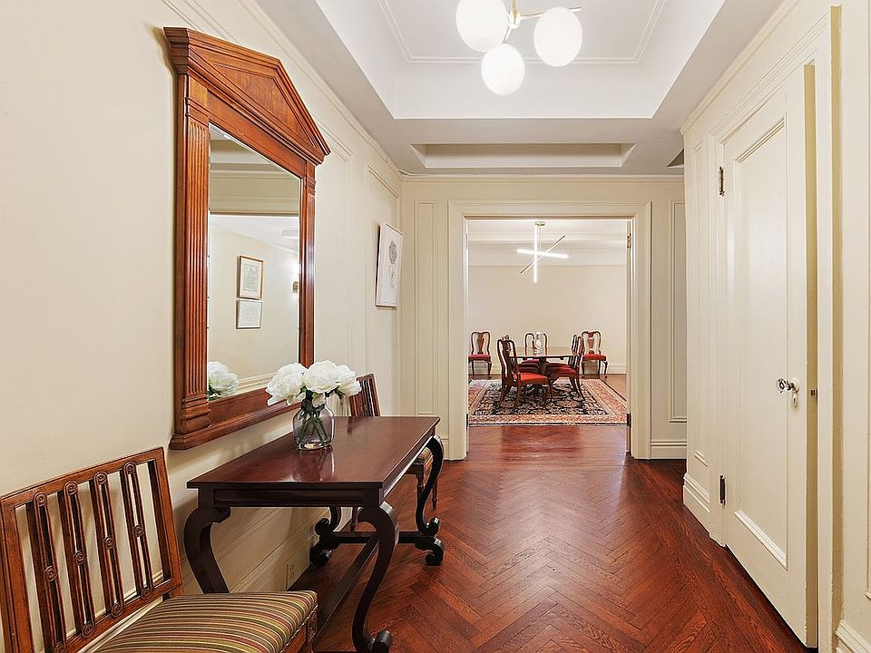 1st image of 250 W 94th St #4D