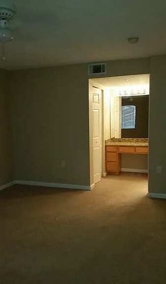 291 SW Palm Dr #303 — Photo 9